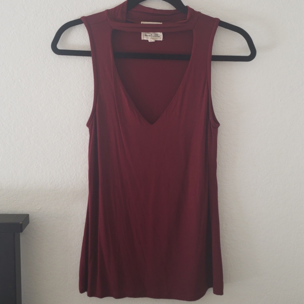 Women's Burgundy Sleeveless Choker Neck Top